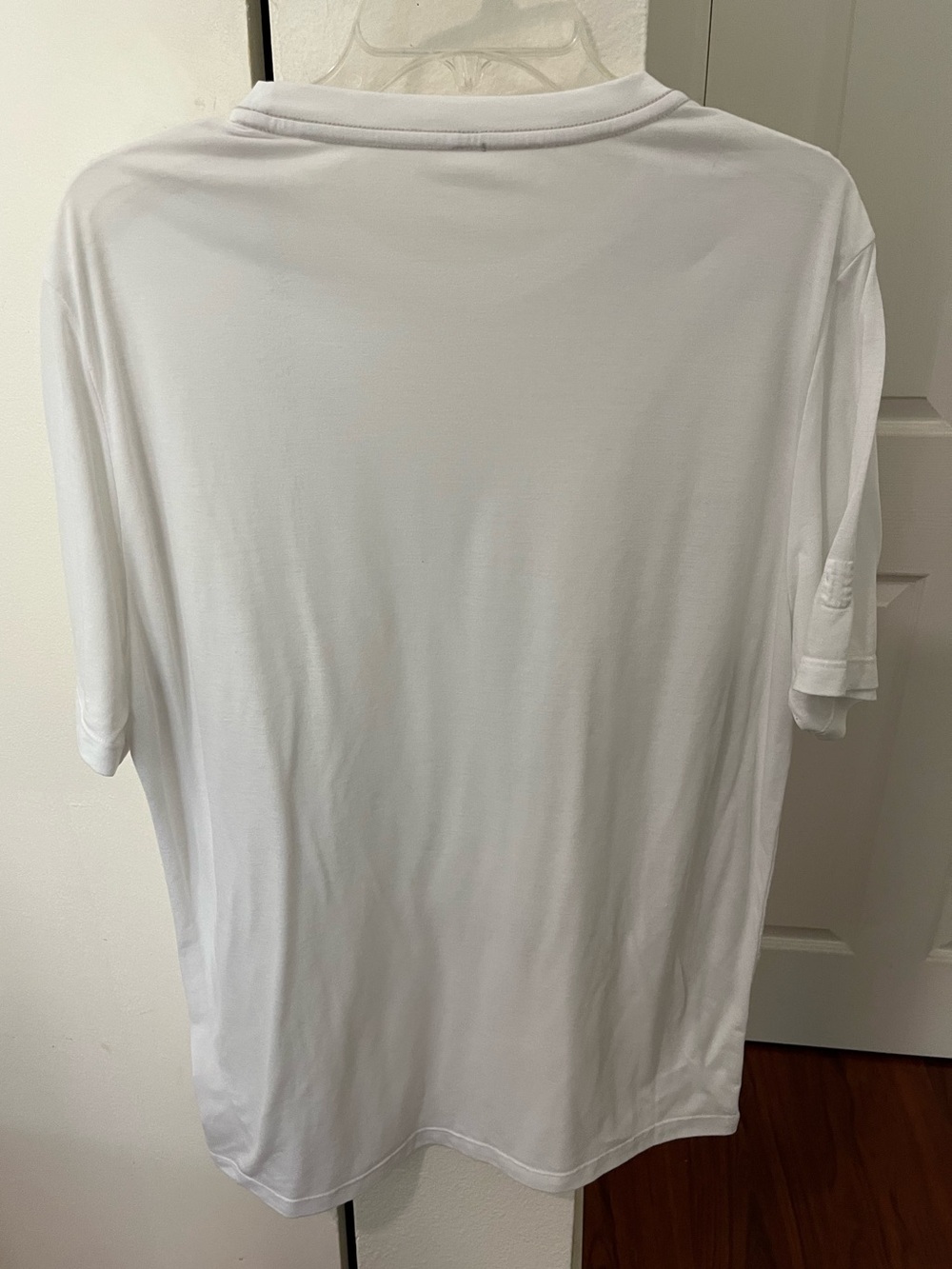 Vuori Current Tech White Short Sleeve Crew Tee - Picture 8 of 9
